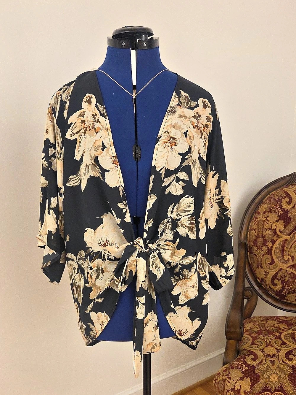 Floral Tie-Front Tunic in Black & Cream Like